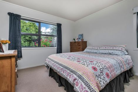 Photo of property in 11 Pineview Lane, Helensville, 0875