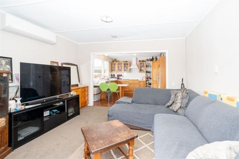 Photo of property in 39 Tuhikaramea Road, Dinsdale, Hamilton, 3204