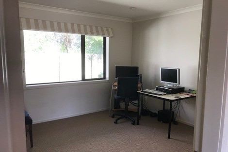 Photo of property in 69 Te Puia Drive, Aotea, Porirua, 5024