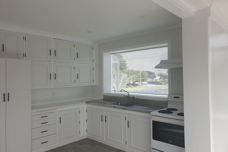 Photo of property in 15a Collie Street, Hillpark, Auckland, 2102