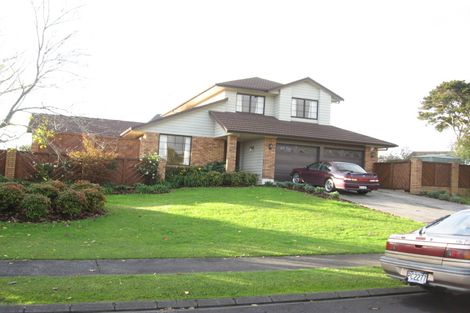 Photo of property in 2 Rarahu Place, The Gardens, Auckland, 2105