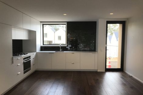 Photo of property in 4 Erica Pabst Way, Island Bay, Wellington, 6023