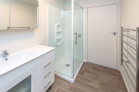 Photo of property in 73b Great North Road, Saint Johns Hill, Whanganui, 4501