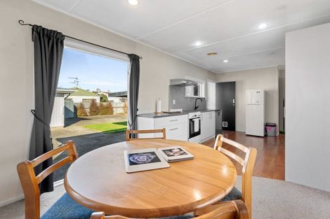 Photo of property in 6 Hobson Place, Solway, Masterton, 5810