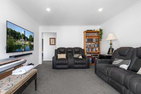 Photo of property in 138 Adler Drive, Ohauiti, Tauranga, 3112