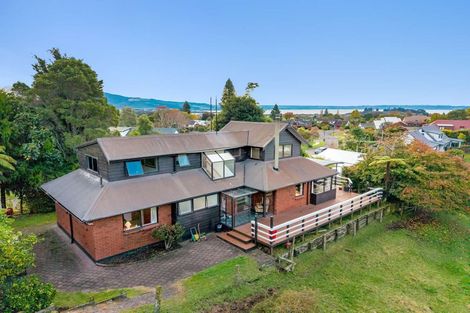 Photo of property in 21 Janet Place, Lynmore, Rotorua, 3010
