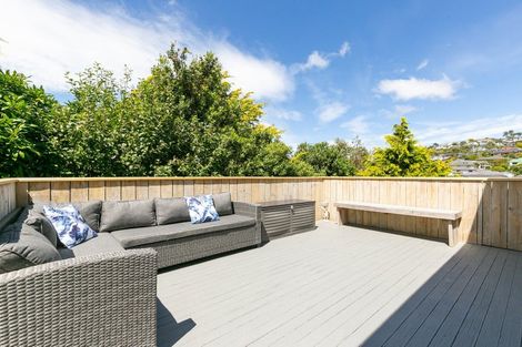 Photo of property in 23 Chippenham Grove, Churton Park, Wellington, 6037