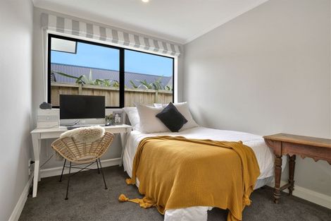 Photo of property in 9 Kauri Grove Drive, Kumeu, 0810