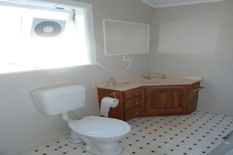 Photo of property in 10 Levy Street, Mount Victoria, Wellington, 6011