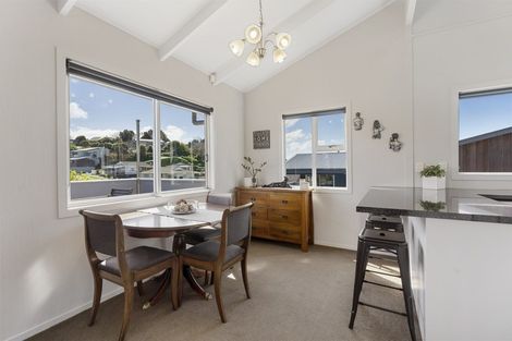 Photo of property in 19c Kenmore Street, Westown, New Plymouth, 4310
