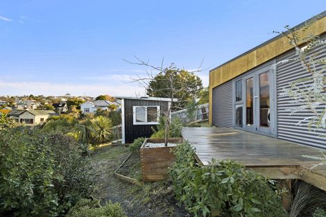 Photo of property in 2 Iona Street, Mornington, Dunedin, 9011