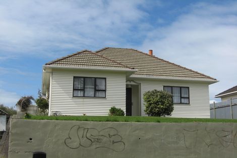 Photo of property in 57 Selwyn Crescent, College Estate, Whanganui, 4500