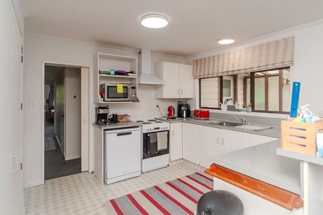 Photo of property in 60 Acacia Avenue, Maungaraki, Lower Hutt, 5010