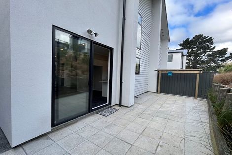 Photo of property in 7 Koreke Close, Kenepuru, Porirua, 5022