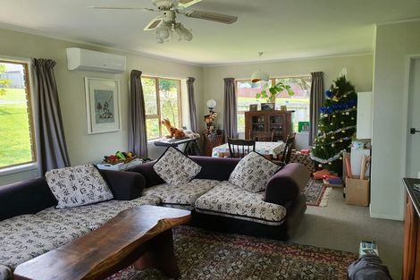 Photo of property in 1/35a Coniston Avenue, Te Atatu South, Auckland, 0610