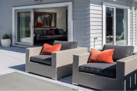 Photo of property in 26 Lohia Street, Khandallah, Wellington, 6035