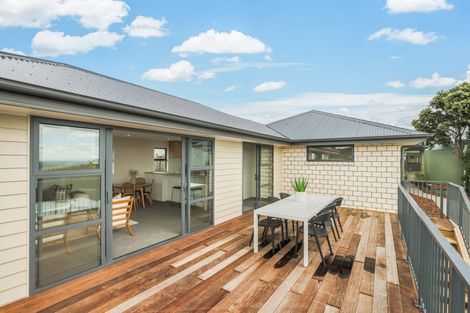 Photo of property in 223b Mount Pleasant Road, Mount Pleasant, Christchurch, 8081