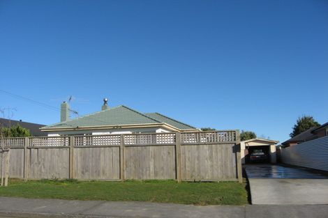 Photo of property in 90 Park Street, Winton, 9720