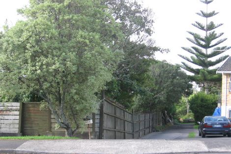 Photo of property in 1/125 Glengarry Road, Glen Eden, Auckland, 0602