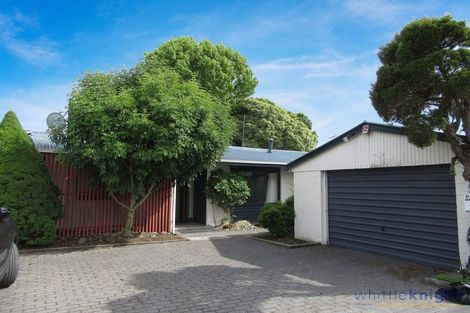 Photo of property in 12 Burrows Place, Ilam, Christchurch, 8041