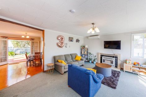 Photo of property in 27 Winchester Street, Awapuni, Palmerston North, 4412