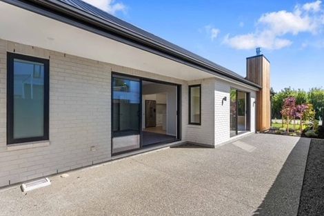 Photo of property in 54 Metehau Street, Marshland, Christchurch, 8083