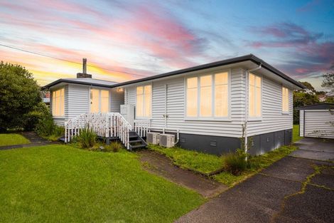Photo of property in 318 Swanson Road, Henderson, Auckland, 0610