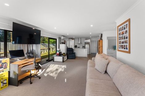 Photo of property in 25d Stout Street, Shannon, 4821