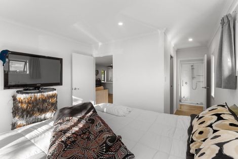 Photo of property in 25d Stout Street, Shannon, 4821