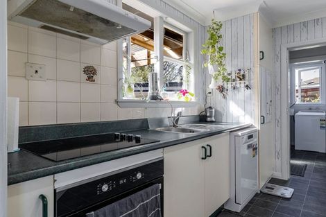 Photo of property in 102 Rugby Street, Awapuni, Palmerston North, 4412