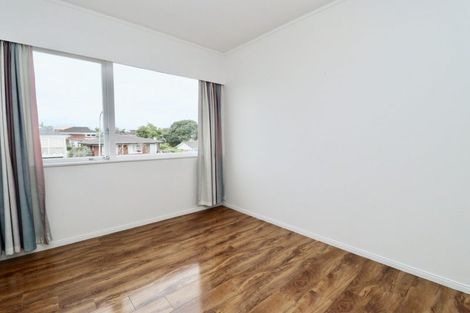 Photo of property in 15 Archmillen Avenue, Pakuranga Heights, Auckland, 2010