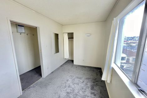 Photo of property in Melksham Towers, 304/131 Brougham Street, Mount Victoria, Wellington, 6011