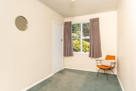Photo of property in 28 Franklyn Road, Tawa, Wellington, 5028