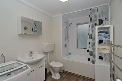 Photo of property in Iona Towers, 101/140 Abel Smith Street, Te Aro, Wellington, 6011