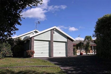 Photo of property in 14 Willowfield Place, Pukete, Hamilton, 3200