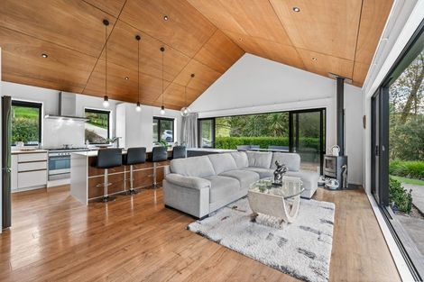 Photo of property in 685 Inland Road, Helensville, 0875