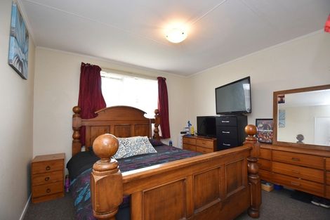 Photo of property in 82 Dunbeath Place, Kew, Invercargill, 9812