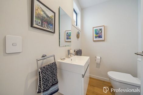 Photo of property in 1d Wai-iti Crescent, Woburn, Lower Hutt, 5010