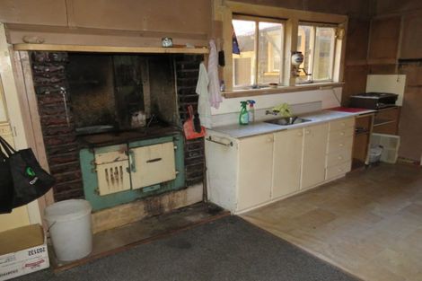 Photo of property in 58 Trennery Street, Blacks Point, Reefton, 7830