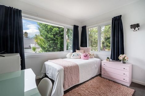 Photo of property in 1/28 Hart Road, Hauraki, Auckland, 0622