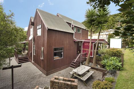 Photo of property in 10 Len Brown Place, Pukekohe, 2120