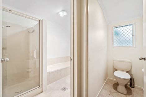 Photo of property in 46 Blue Heron Rise, Stanmore Bay, Whangaparaoa, 0932