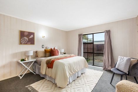 Photo of property in 5b Mclellan Street, Tawa, Wellington, 5028