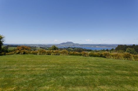 Photo of property in 121 Highland Drive, Acacia Bay, Taupo, 3385