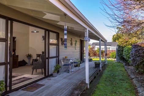 Photo of property in 5b Clifton Avenue, Carterton, 5713