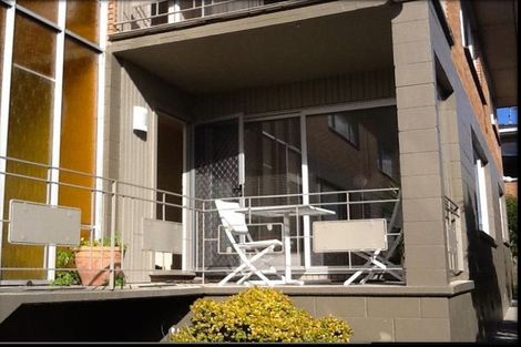 Photo of property in 2/62 Kitchener Road, Milford, Auckland, 0620