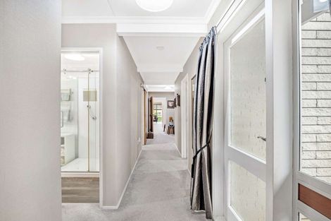 Photo of property in 2 Langley Avenue, Milson, Palmerston North, 4414