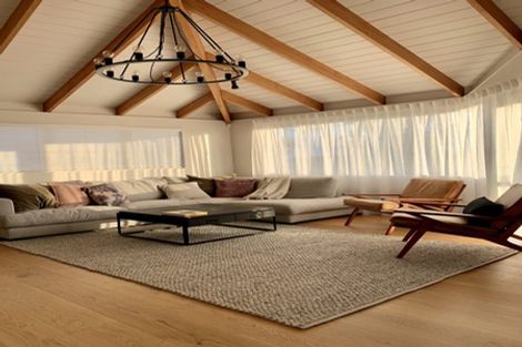 Photo of property in 1/70 Ocean View Road, Northcote, Auckland, 0627