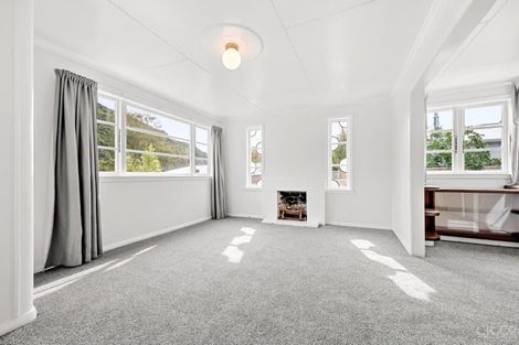 Photo of property in 11 Black Beech Street, Birchville, Upper Hutt, 5018