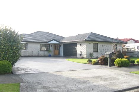 Photo of property in 139 Summerhill Drive, Fitzherbert, Palmerston North, 4410